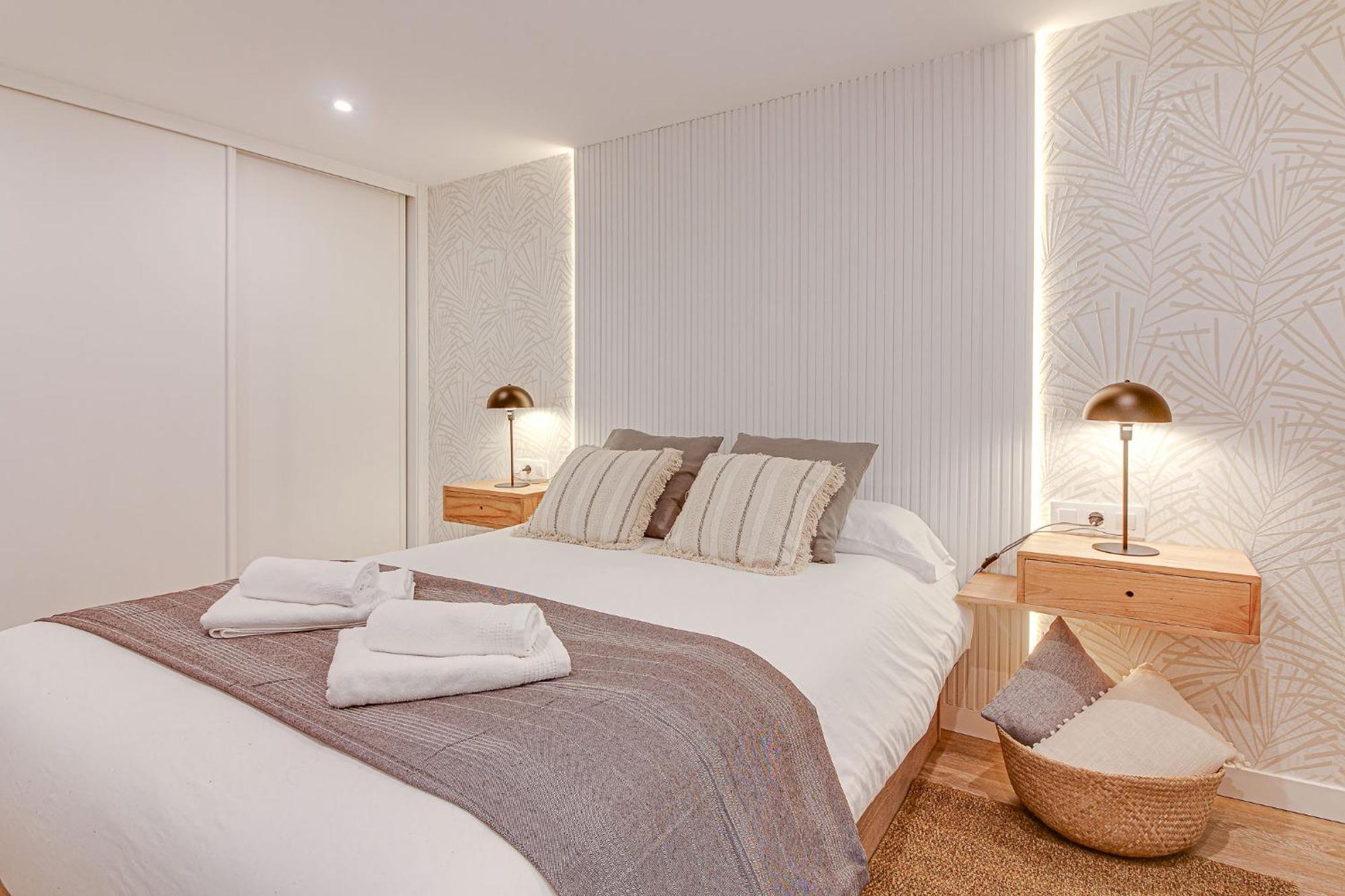 Diseno A Coruna Con Garaje Gratis By Theblueapartments Com Zewnętrze zdjęcie
